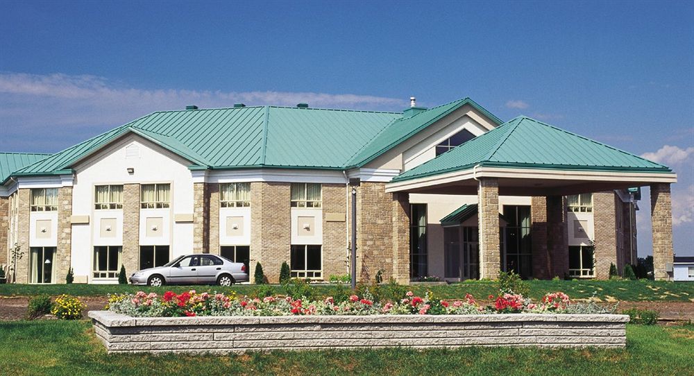 Days Inn By Wyndham Монмані Екстер'єр фото